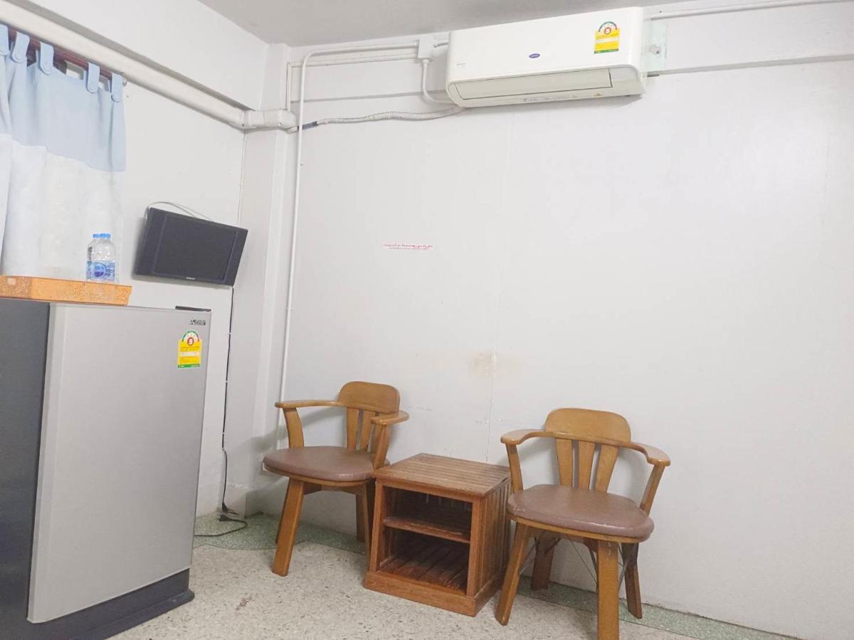 ห้องพักสุขสบายวังหลัง Bangkok Dış mekan fotoğraf