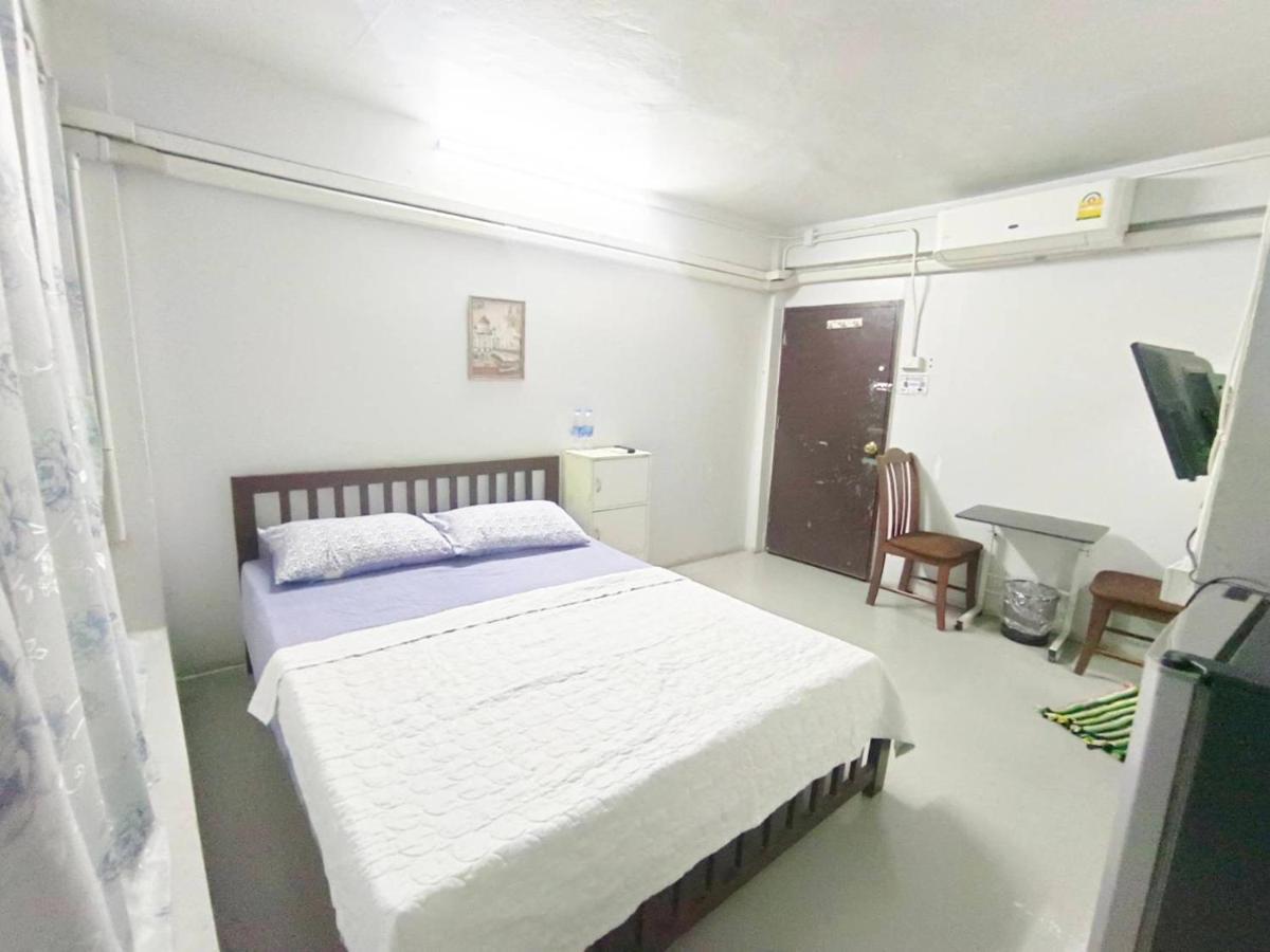 ห้องพักสุขสบายวังหลัง Bangkok Dış mekan fotoğraf